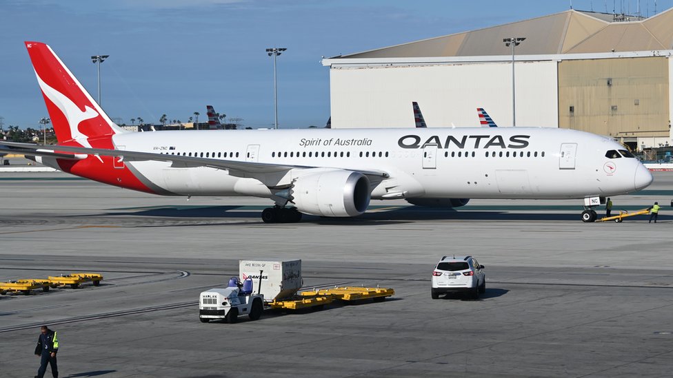 Boeing 787-9 Dreamliner from Qantas