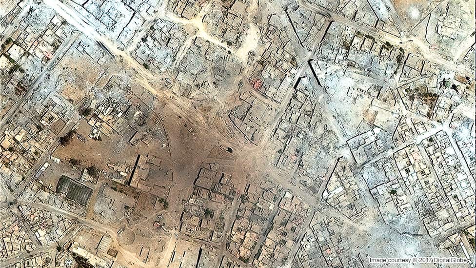 Satellite image of Mosul's Old City in July 2017