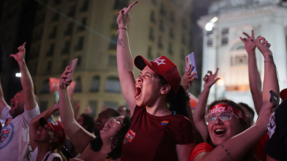 Lula supporters