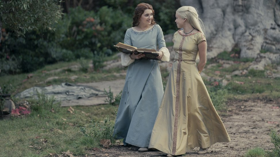 Emily Carey as young Alicent Hightower and Milly Alcock as young Rhaenyra Targaryen.
