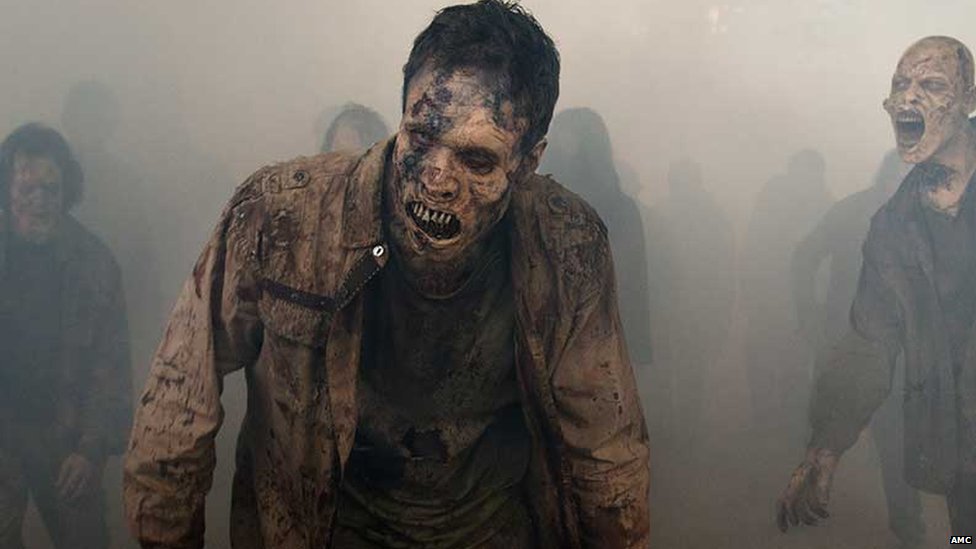 Amc Zombie / Fearing Zombie Transformation Man Beats
