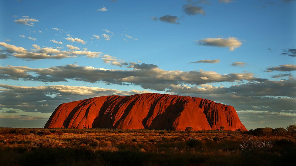 Uluru en 2013. Lugares prohibidos