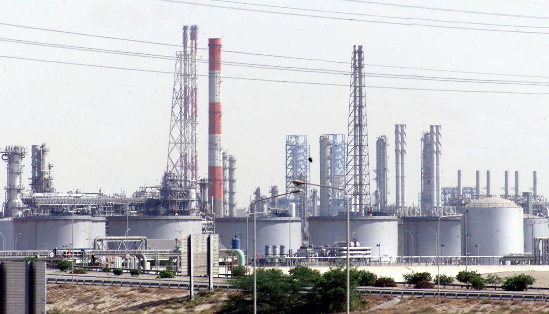 Una instalación petrolera en el puerto de Jubail, en el noreste del Golfo de Arabia Saudita