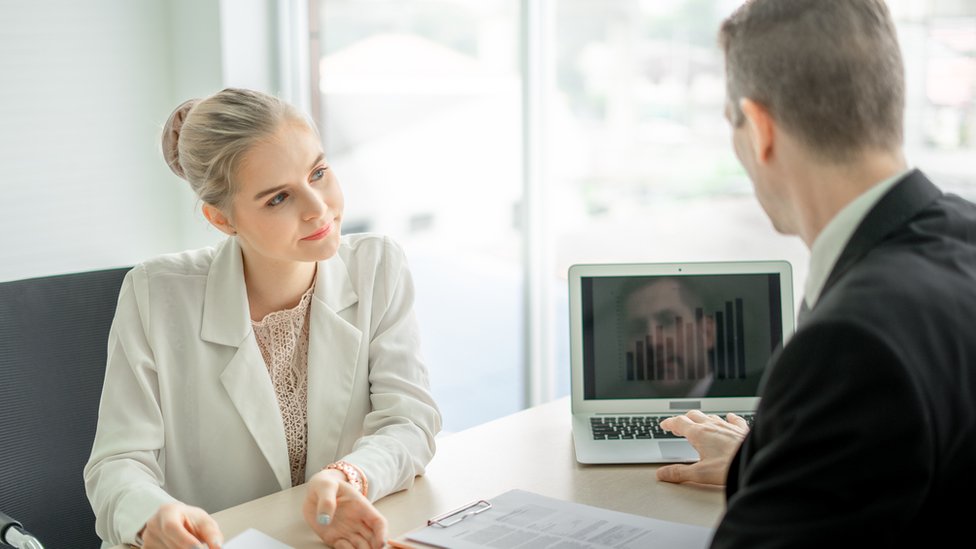 Pay gap from bosses to staff to widen - think tank