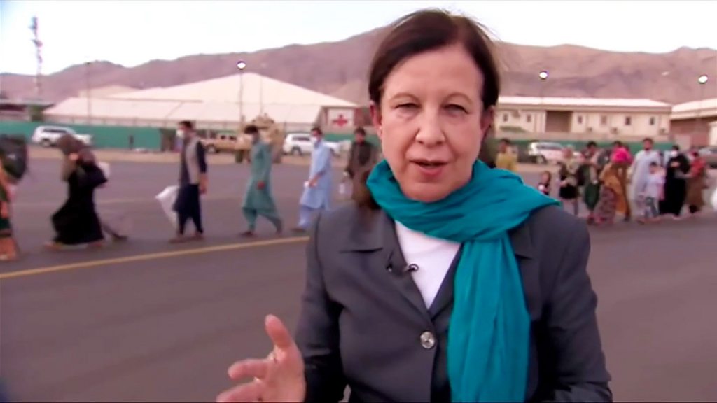 Afghanistan: The BBC's Lyse Doucet reports from Kabul airport