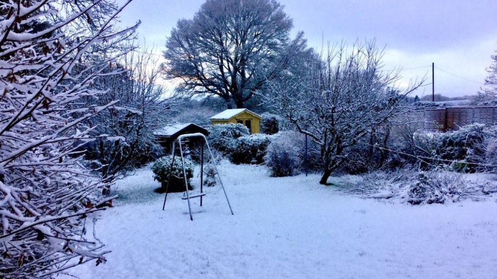 Снег в Лландриндод-Уэллсе