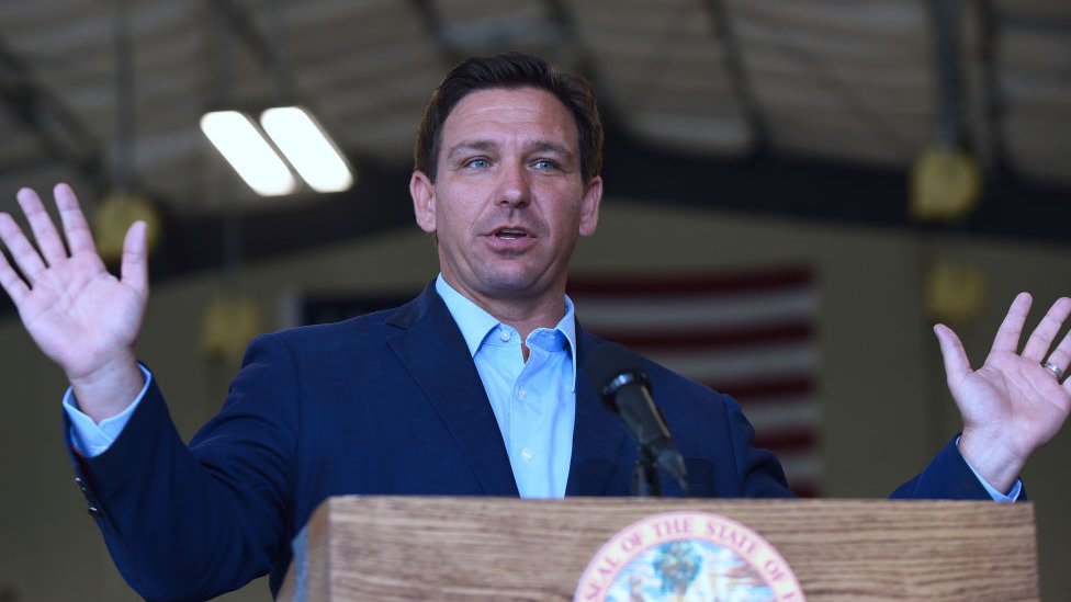 Gubernur Florida Ron DeSantis