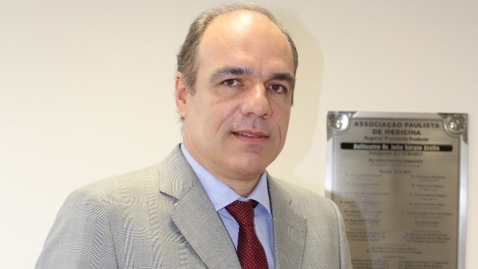 Denis Calazans, secretario general de la Sociedad Brasileña de Cirugía Plástica