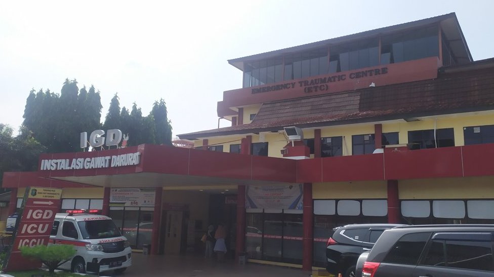 gelombang omicron