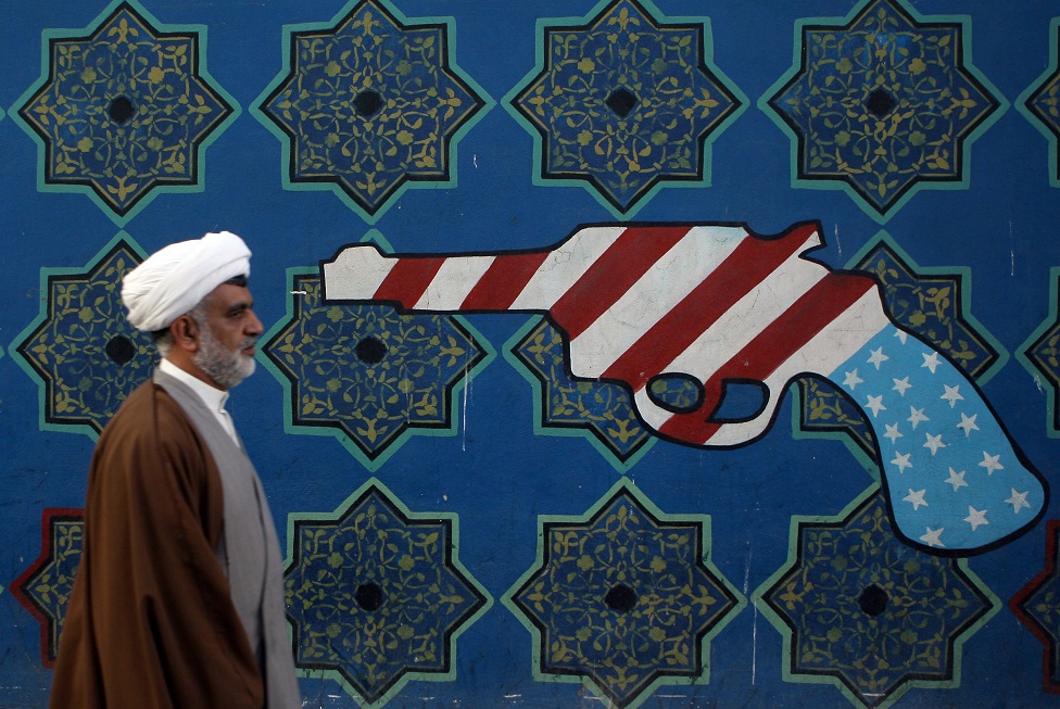 "المعارضة ستحتاج إلى أكثر من" عدو مشترك "لتوحيد الإيرانيين"