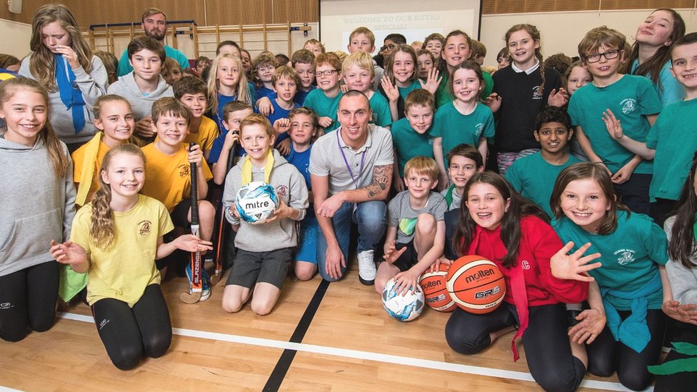 Scotland Player Scott Brown Opens New Hall At Cramond Primary School ...