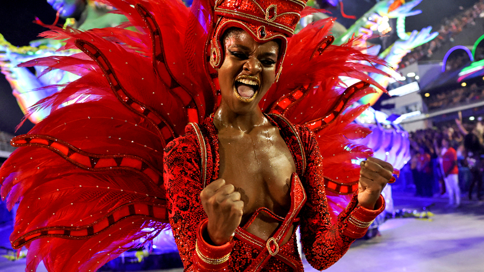 Rio Carnival: Tribute to black women crowned winner