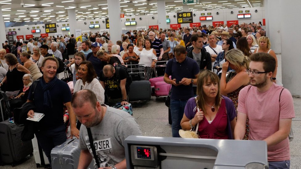 Хаос в аэропорту Пальмы, Испания