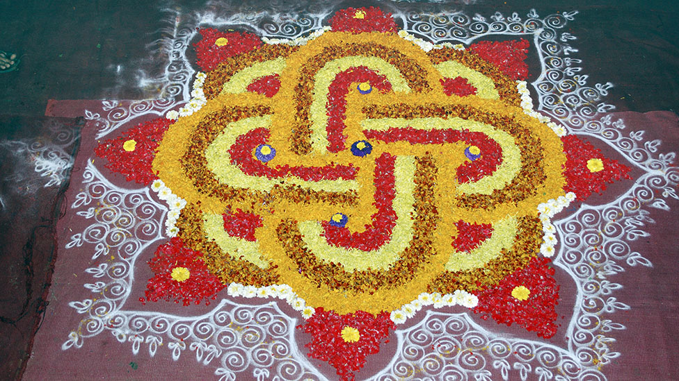Традиционные индийские украшения во время Дивали