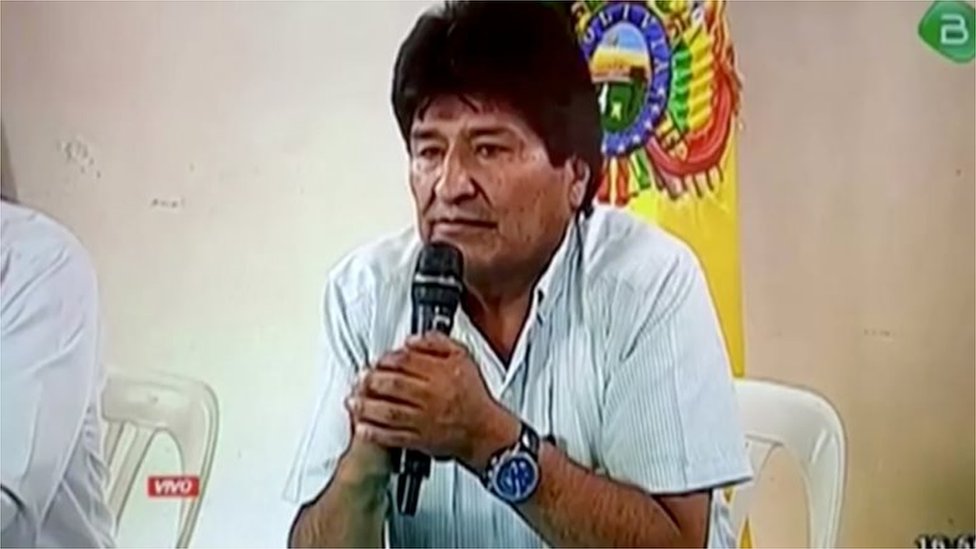 Evo Morales anuncia su renuncia