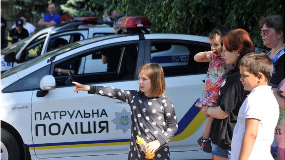 نازحون أوكرانيون في مدينة زابوروجيا.
