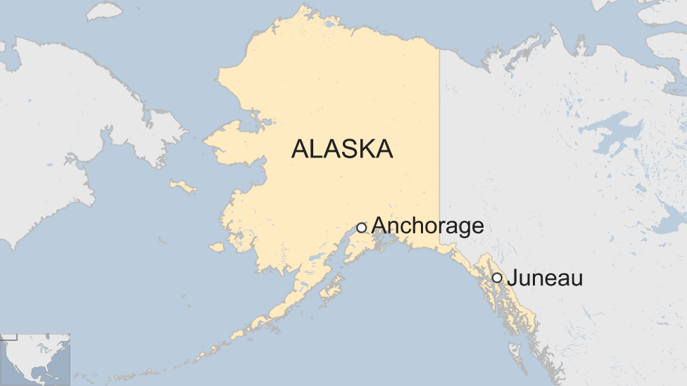 Alaska earthquake: Anchorage rocked by aftershocks - BBC News