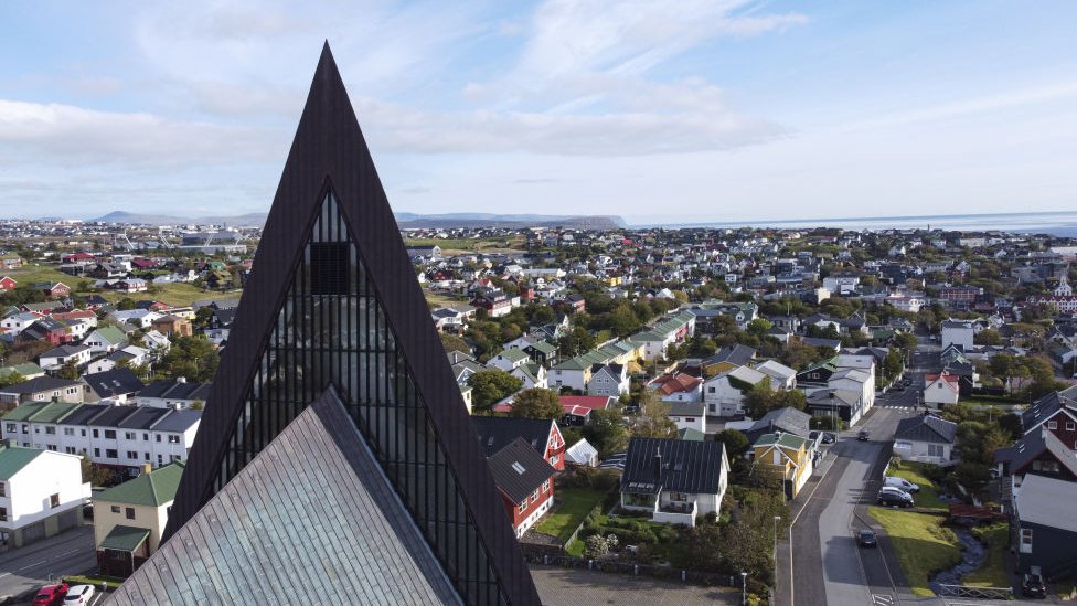 Vista de la capital, Tórshavn.