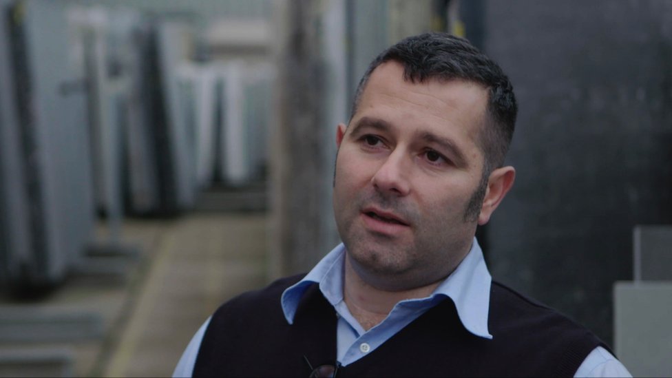 Slough: What is it like to live in 'immigration town'? - BBC News