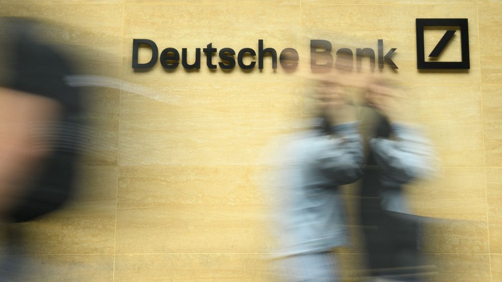 Знак Deutsche Bank