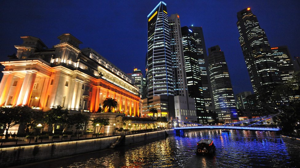 Ночная панорама Сингапура