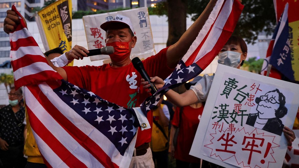 احتجاجات صينية على الزيارة.