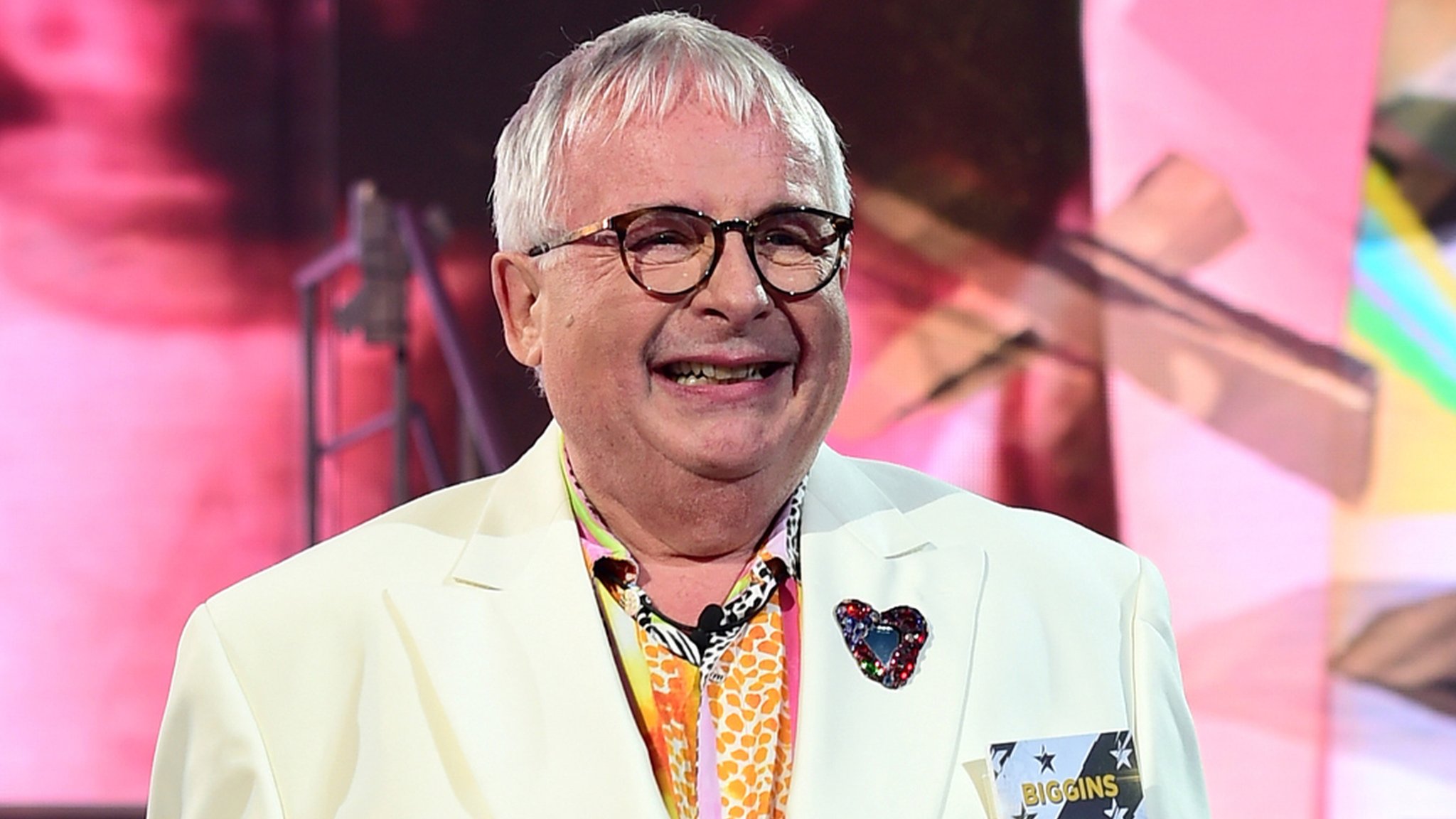 Christopher Biggins out of Big Brother over comments 'capable of offence' -  BBC News