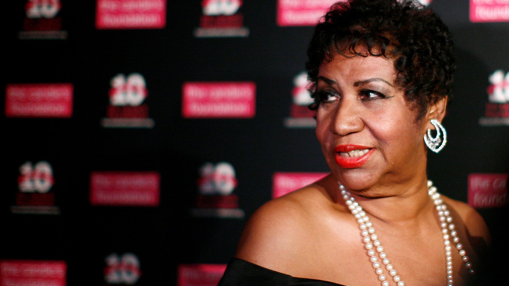 Aretha Franklin Reaction To Queen Of Souls Death At 76 Bbc News 3753
