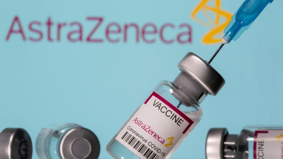 Apolleta de la vacuna AstraZeneca contra covid-19