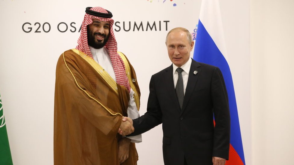 El príncipe heredero de Arabia Saudita, Mohamed bin Salman, y Vladimir Putin.