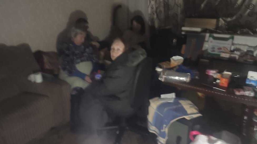 Kondisi sempit di flat Maxim di Mariupol