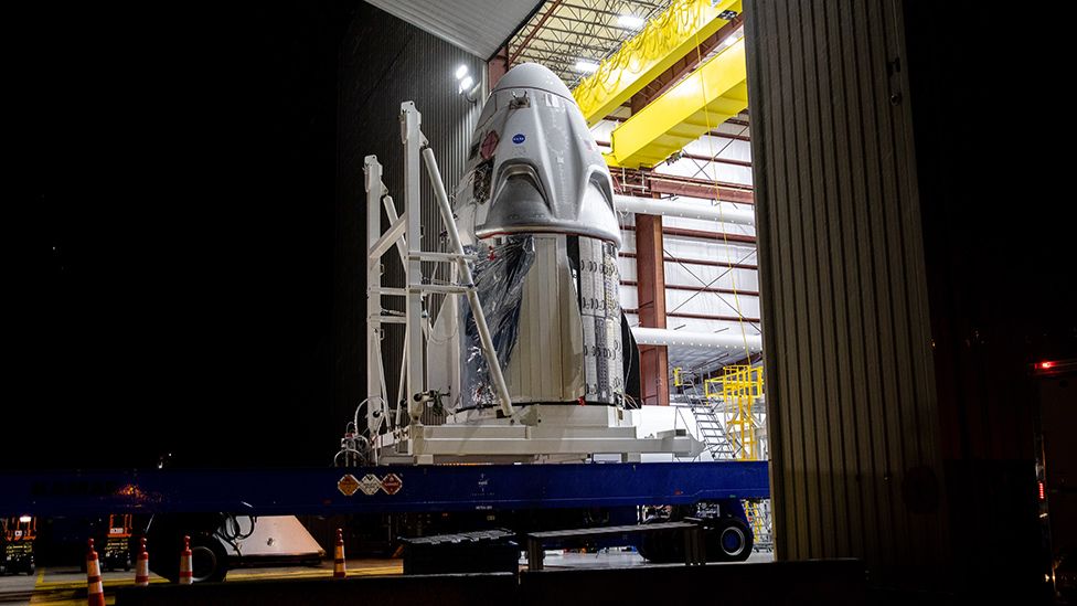 Херли и Бенкен отправятся на орбиту в капсуле SpaceX Dragon