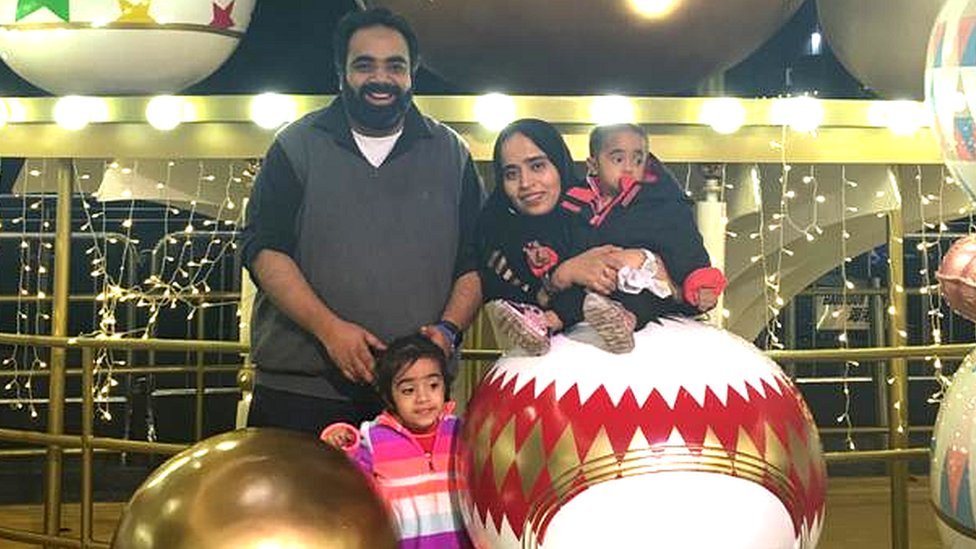Pregnant Wife One Britains Richest Men