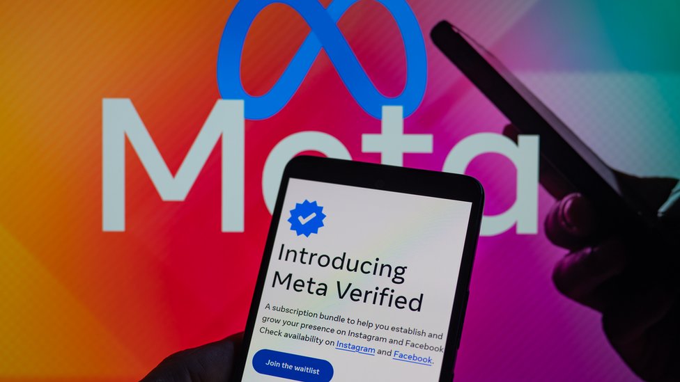 Facebook Announces $12/Month 'Meta Verified' Subscription Service