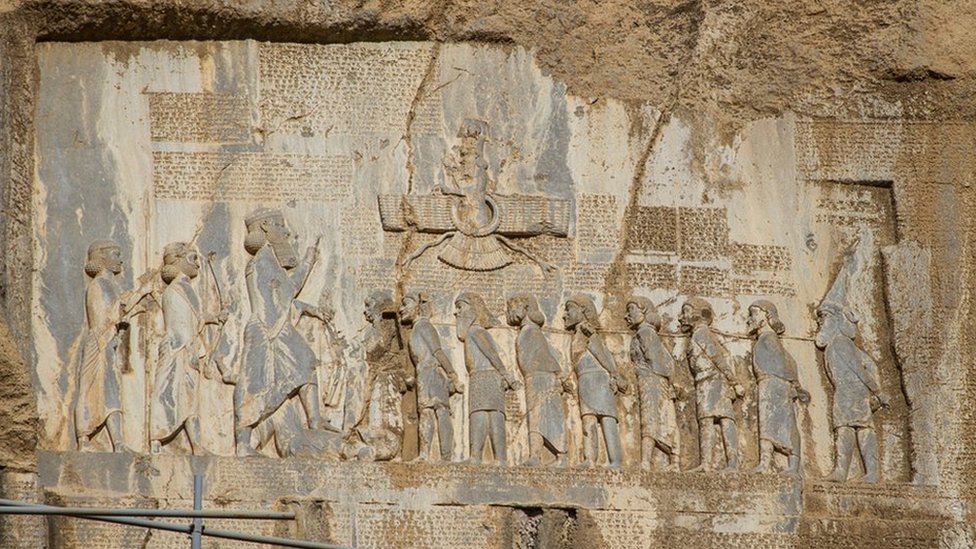 Ахеменидская надпись в Бехистуне, Иран