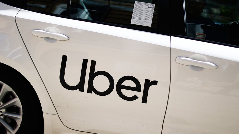 Uber and Lyft agree to pay $328m to New York drivers