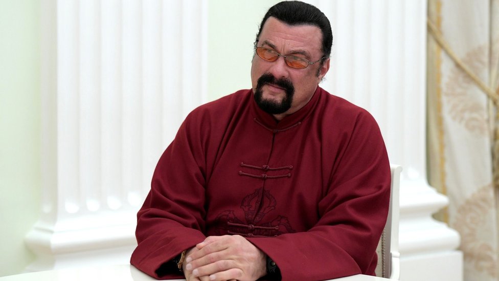 Steven Seagal don become Ambassador on top US-Russia mata - BBC News Pidgin