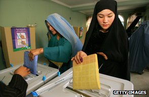Women voting in Kabul, 2005