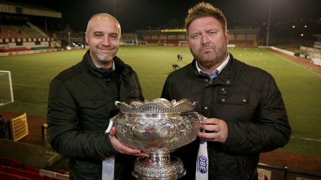 Cliftonville manager Gerard Lyttle and Ards boss Niall Currie