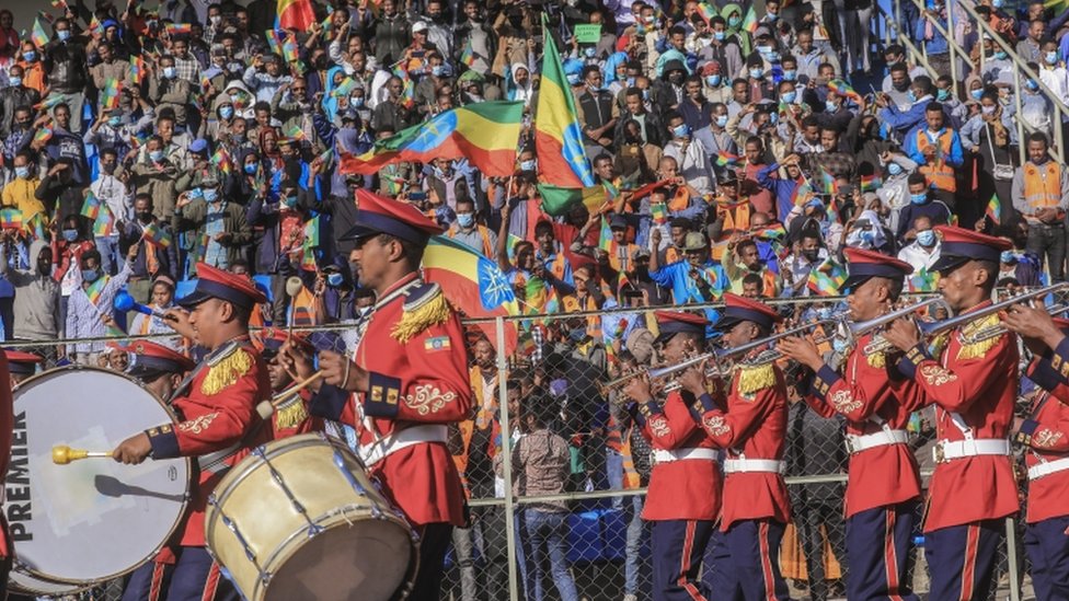 احتفال بانضمام دفعة جديدة من المقاتلين إلى الجيش الإثيوبي في ملعب أبيبي بيكيلا في أديس أبابا
