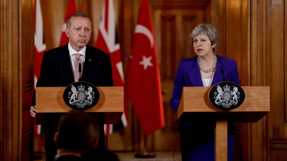 تيريزا ماي ورجب طيب أردوغان في لندن