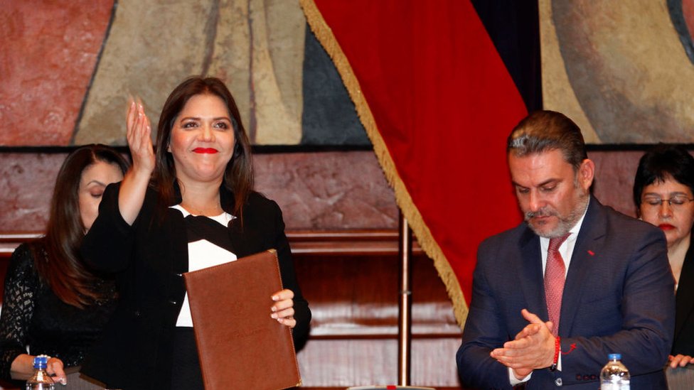 Vicuña fue electa como vicepresidenta por una votación en la Asamblea Nacional.