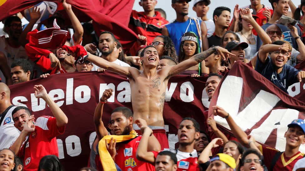 En las gradas hubo alegría y júbilo para recibir a los subcampeones del mundo. Aficionados venezolanos