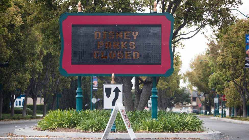 Closure sign at Disney's Magic Kingdom