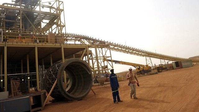 俄羅斯公司在布基納法索開採金礦。