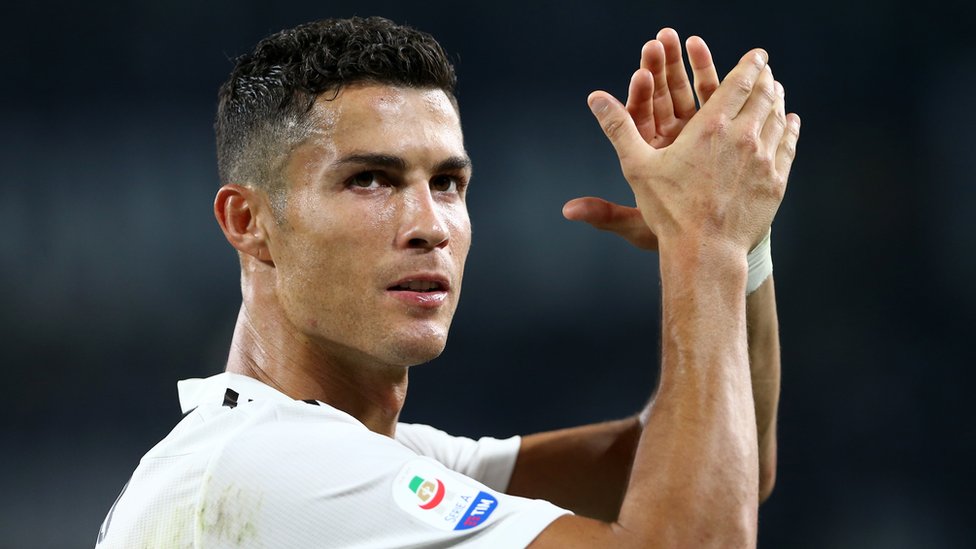 Cristiano Ronaldo phủ nhận cáo buộc hiếp dâm - BBC News Tiếng Việt