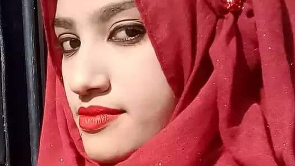 Nusrat Jahan Rafi: Burned to death for reporting sexual harassment - BBC  News