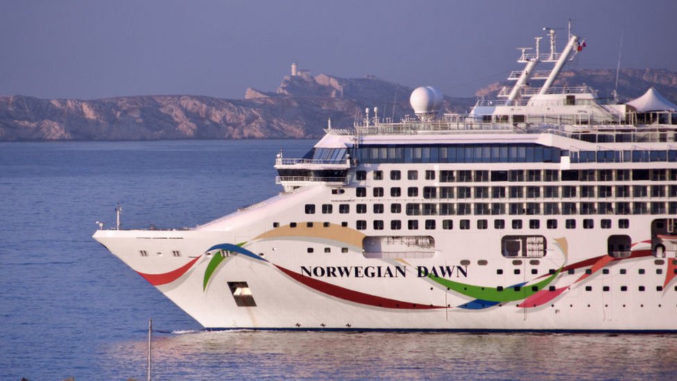Norwegian Dawn: Mauritius blocks cruise ship over cholera fears