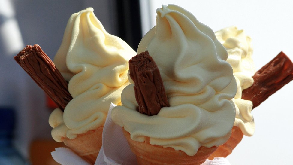 99 Flake ice cream cake recipe