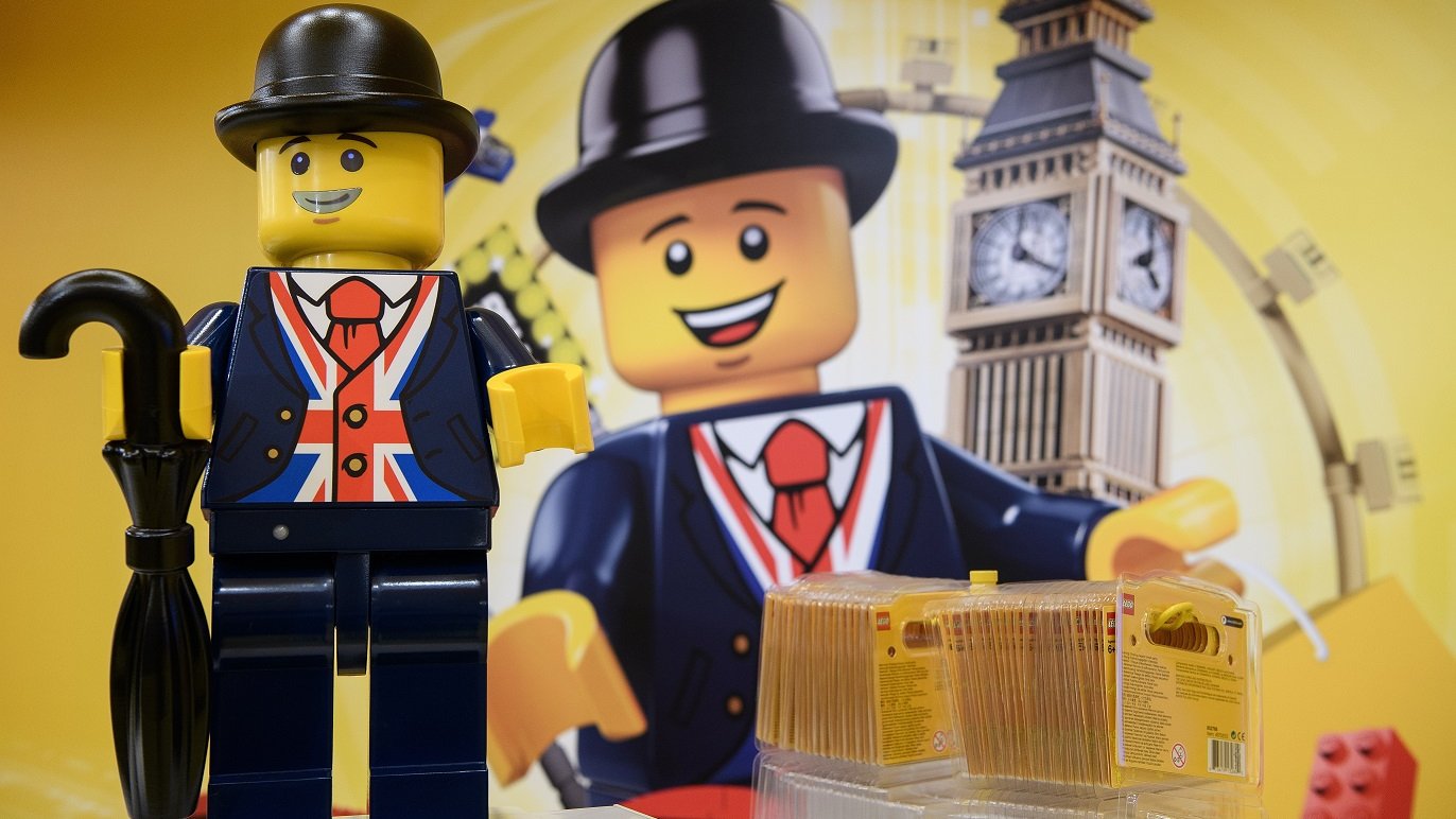 Lego to double London - BBC News
